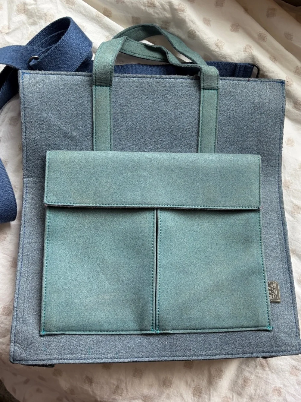 M.R.K.T. Crawford Tote Mad Rabbit Kicking Tiger Laptop Crossbody Purse Bag Felt